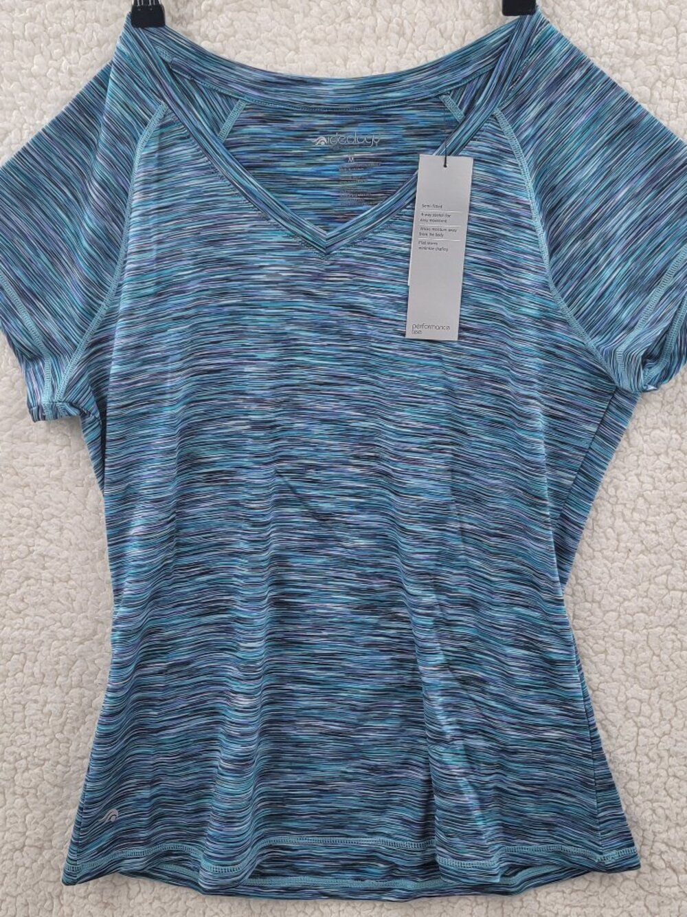 Ideology Activewear V-neck Multicolor Performance T-Shirt Semi-Fitted~Medium